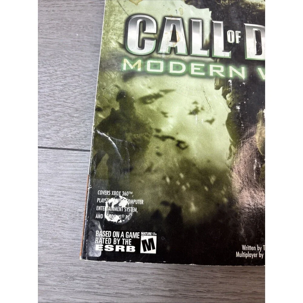 Lot of Brady Games  Official Strategy Guides - COD  Warfare2, 4 Ultimate Allia 2